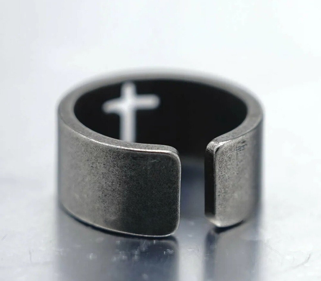 Metallic Cross Ring