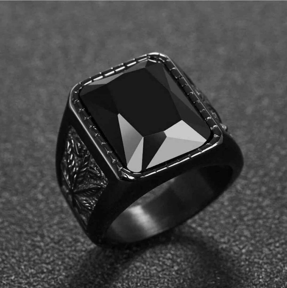 Black Onyx Men's Fashion Ring