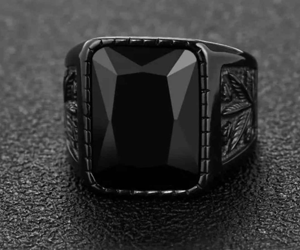 Black Onyx Men's Fashion Ring