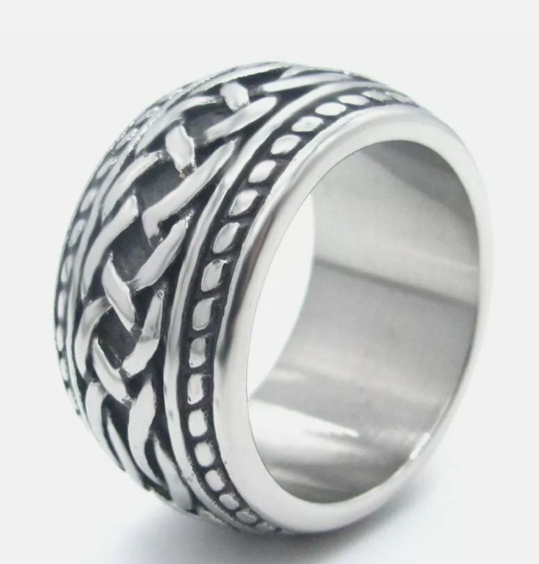 Celtic Infinity Knot Ring